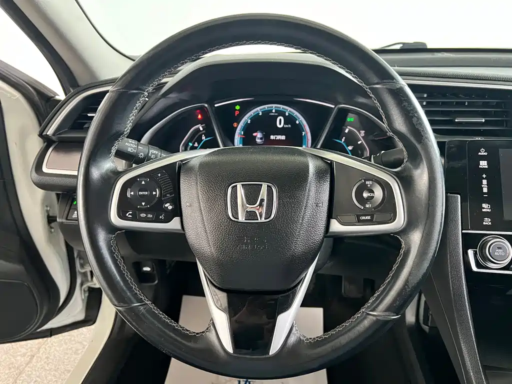 Civic 2016款 220TURBO CVT尊贵版 купить на сайте DeffCars