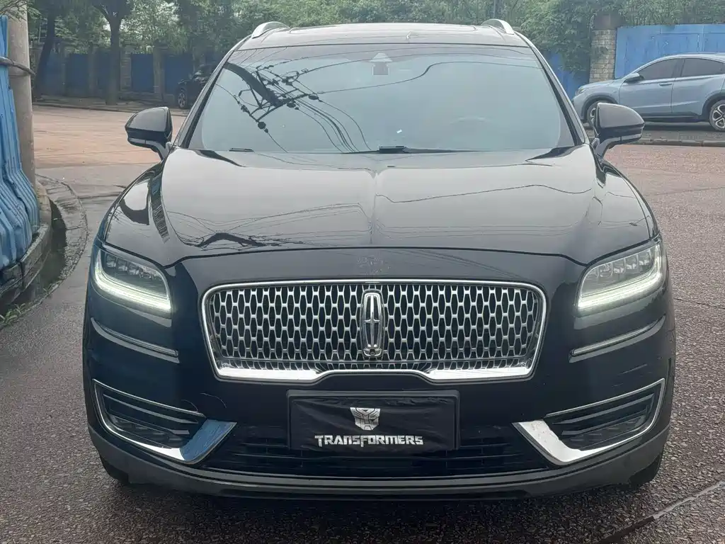 Voyager imported 2019 2.7T four-wheel drive premium version, National V купить на сайте DeffCars