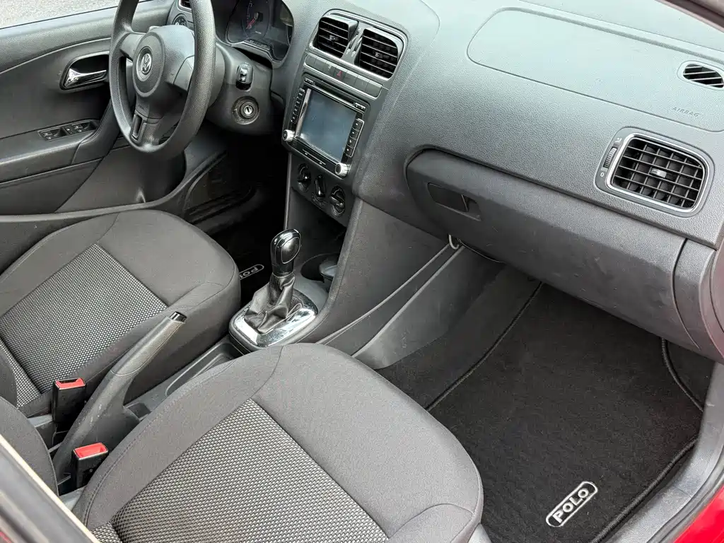 Polo 2013 1.4L automatic comfort version купить на сайте DeffCars