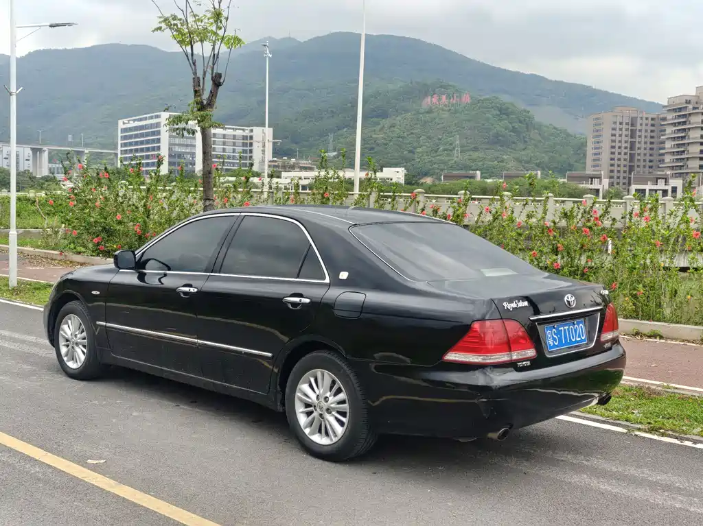 Crown 2007 3.0L Royal Saloon Navigation купить на сайте DeffCars