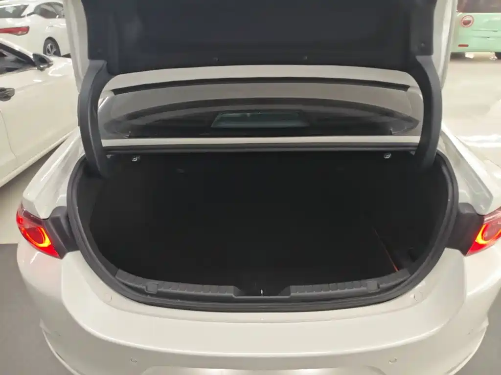 Mazda Axela 2022 2.0L Automatic Quality Edition купить на сайте DeffCars