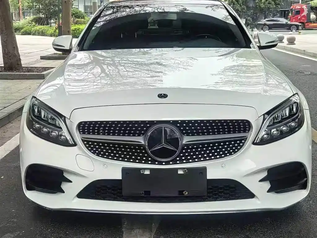 Mercedes-Benz C-Class 2019 facelift C 260 L sports version купить на сайте DeffCars