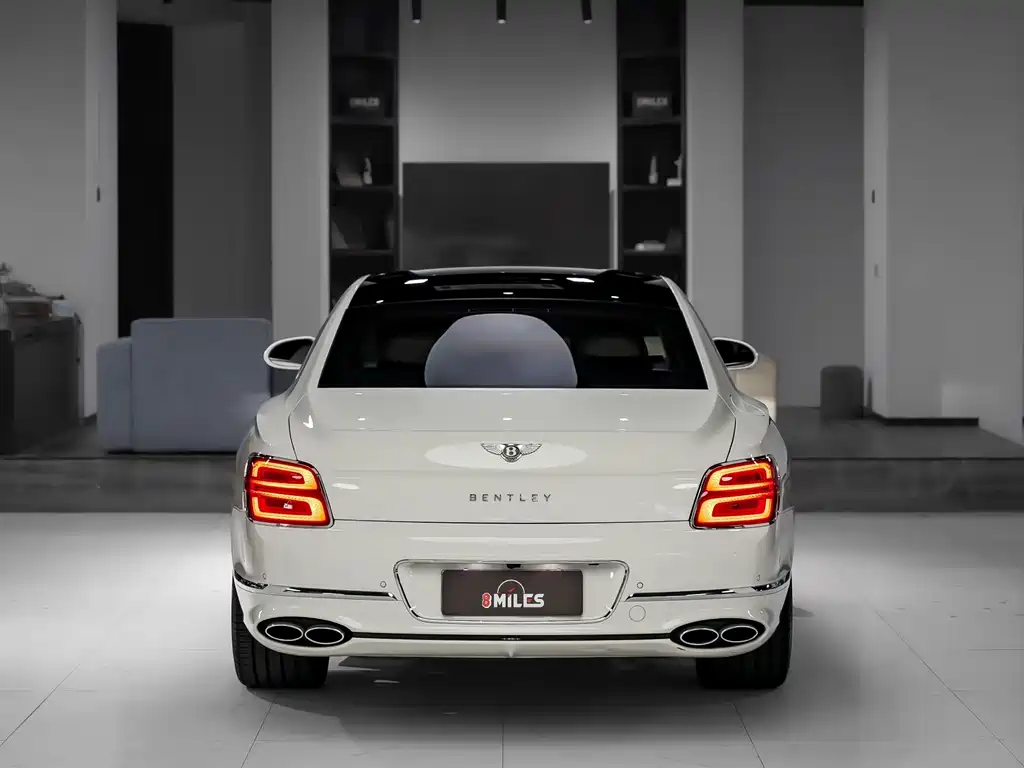 Flying Spur 2022 4.0T V8 Mulliner купить на сайте DeffCars