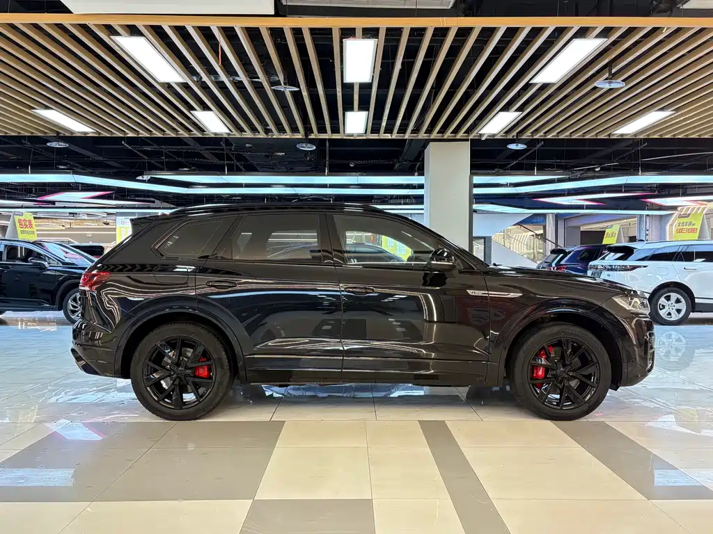 Touareg 2019 3.0TSI Ruifeng Edition National VI купить на сайте DeffCars