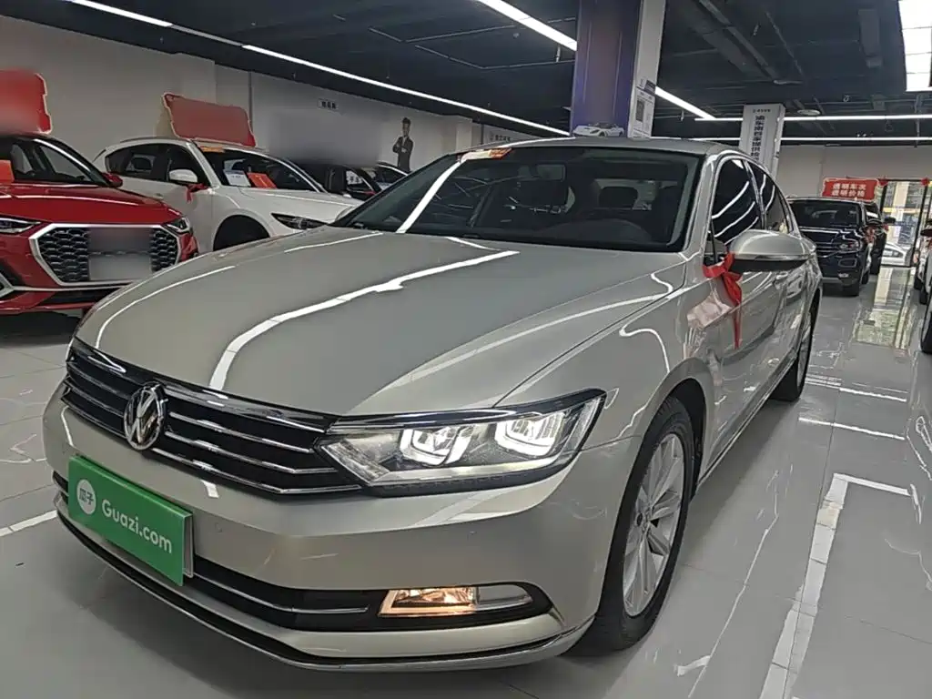MAGOTAN 2019 330TSI DSG leading model National VI купить на сайте DeffCars