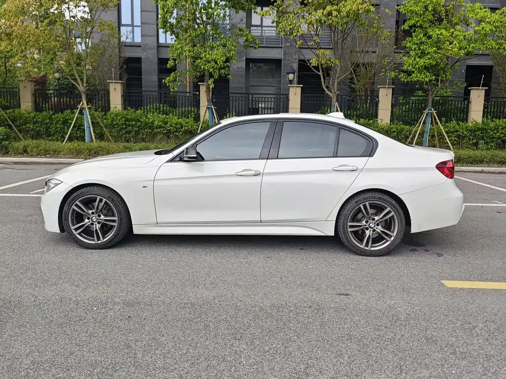 BMW 3 Series 2018 330i M Sports Night Edition купить на сайте DeffCars