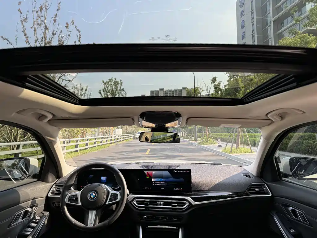 BMW i3 2022 eDrive 35 L купить на сайте DeffCars