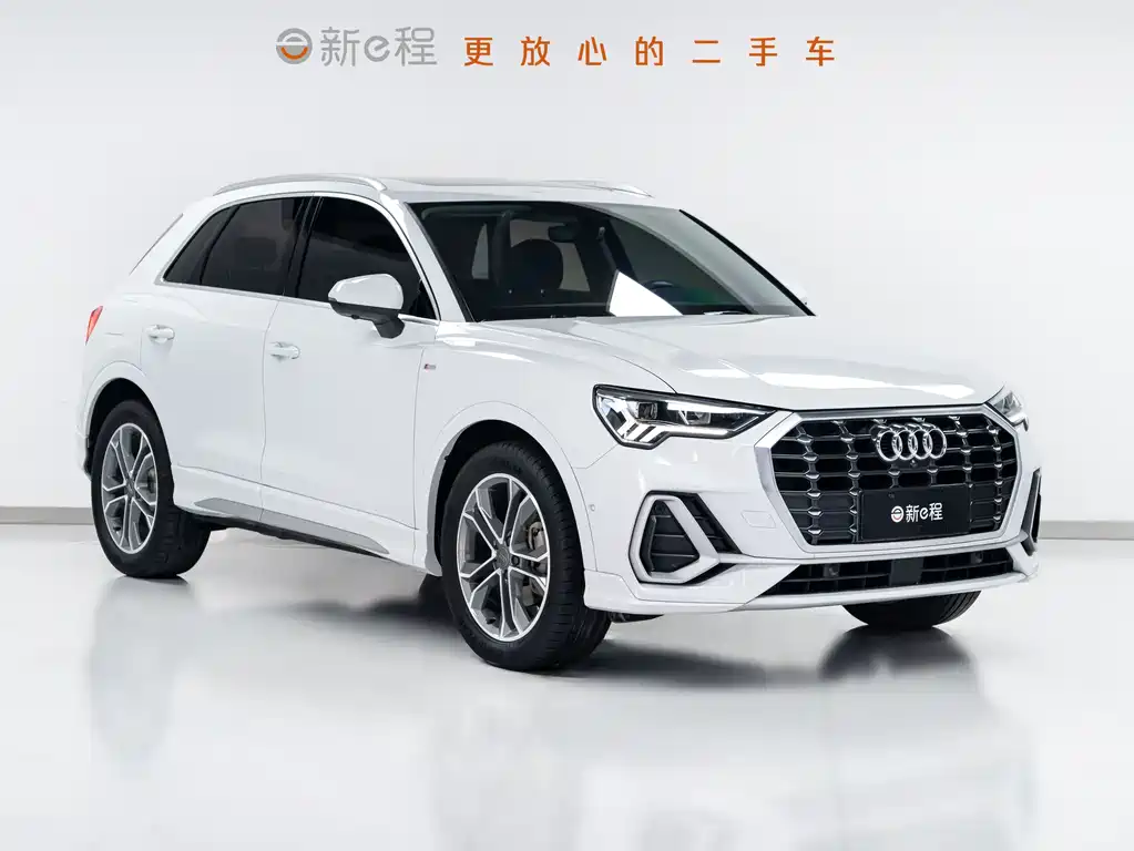 Audi Q3 2021 40 TFSI Fashionable and Dynamic купить на сайте DeffCars