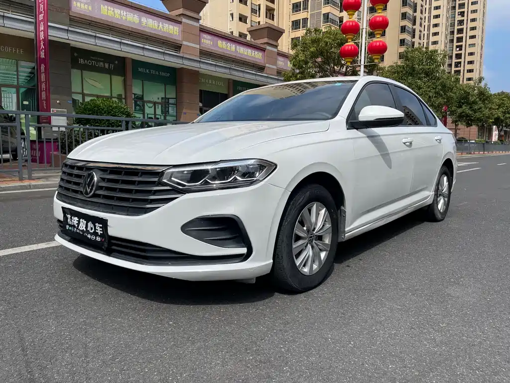 Lavida 2023 facelift 1.5L automatic Deyi version купить на сайте DeffCars