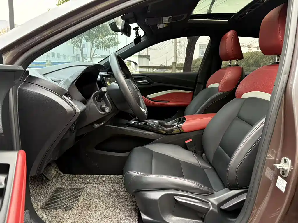 MG5 2021 facelift 180DVVT CVT Youth Deluxe Edition купить на сайте DeffCars