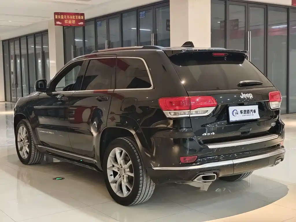 Grand Cherokee Import 2015 3.0L Flagship Zunyao Edition купить на сайте DeffCars