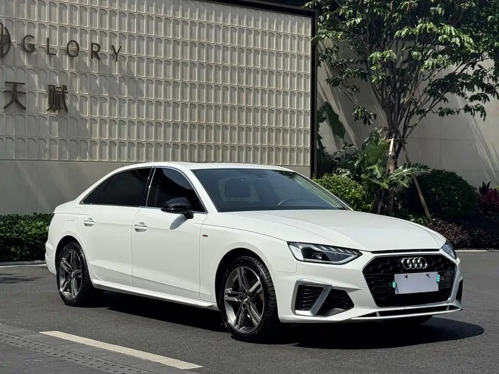 Audi A4L 2020 40 TFSI luxury and dynamic model купить на сайте DeffCars