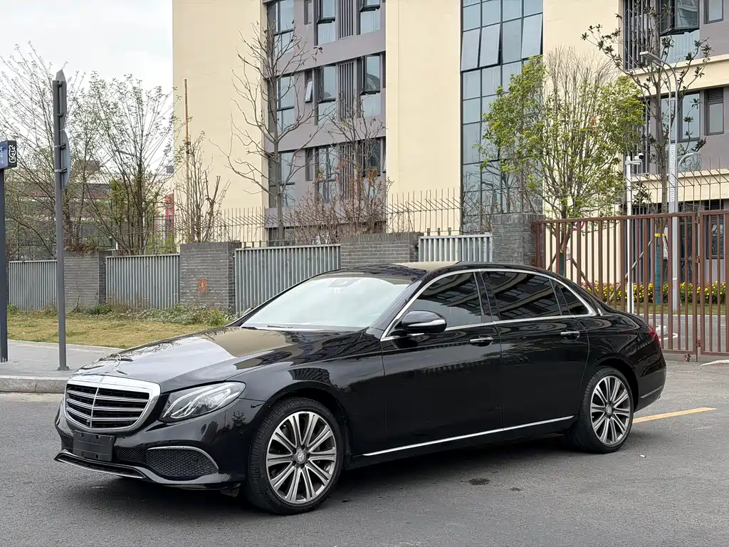 Mercedes-Benz E-Class 2017 E 300 L Luxury Model купить на сайте DeffCars
