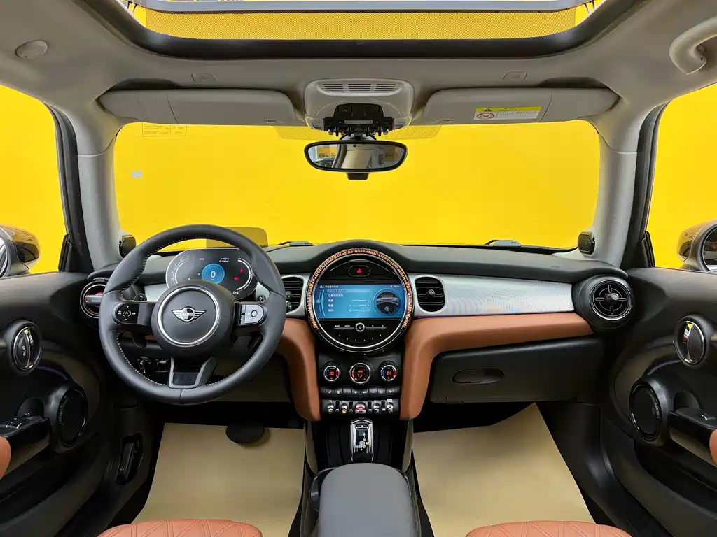 MINI 2022 2.0T COOPER S Artist купить на сайте DeffCars