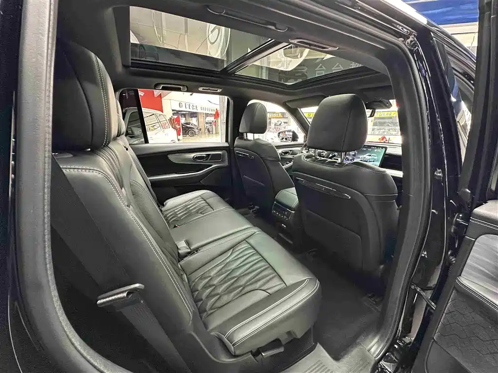 Trumpchi GS8 2022 Dual Engine Series 2.0TM Four-wheel Drive Premium Edition (Seven Seats) купить на сайте DeffCars