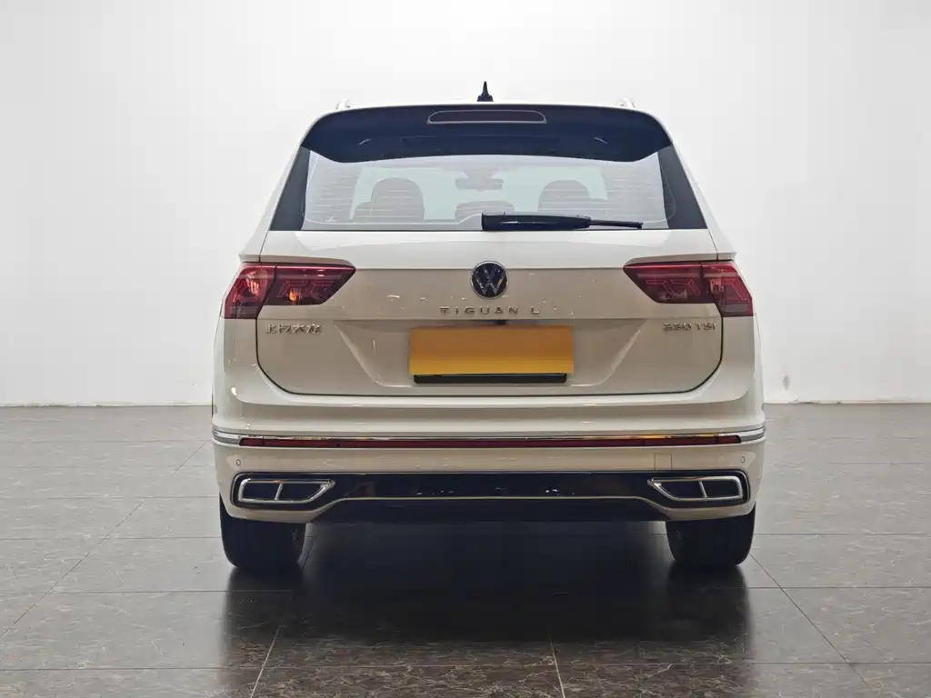 Tiguan L 2023 330TSI automatic two-wheel drive R-Line flagship version купить на сайте DeffCars