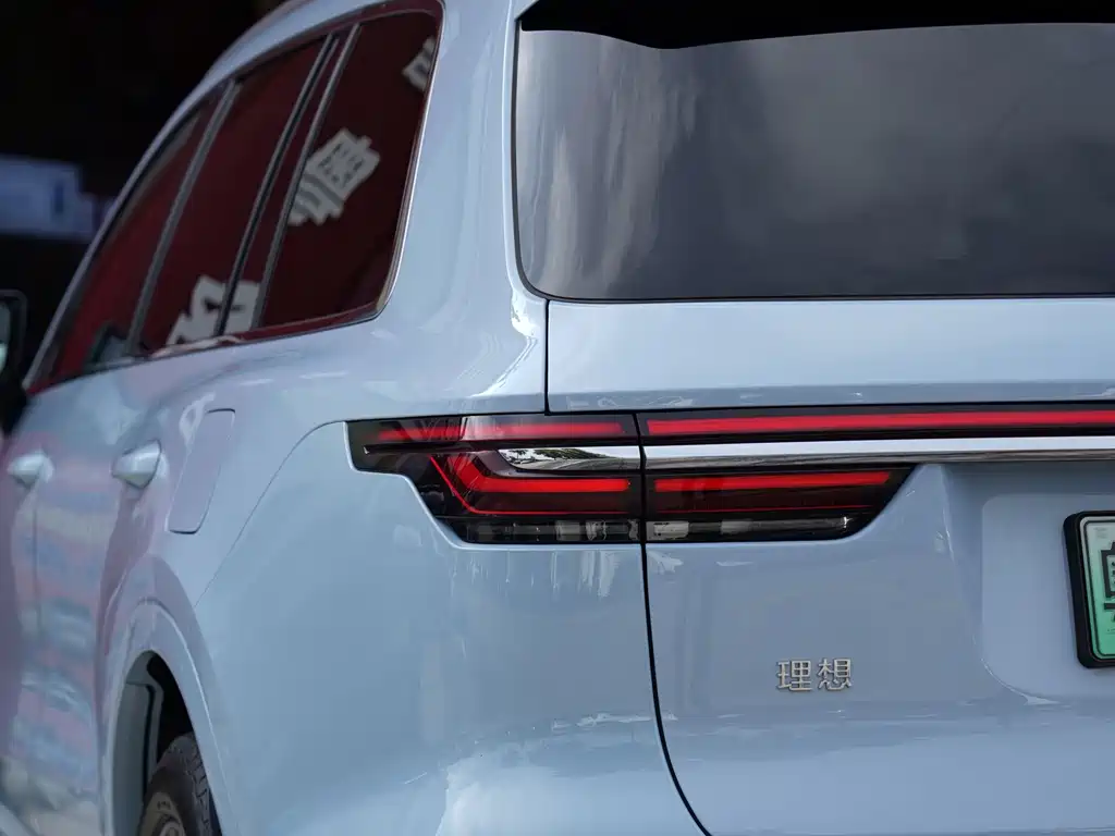 Ideal ONE 2020 extended range 6-seater version купить на сайте DeffCars