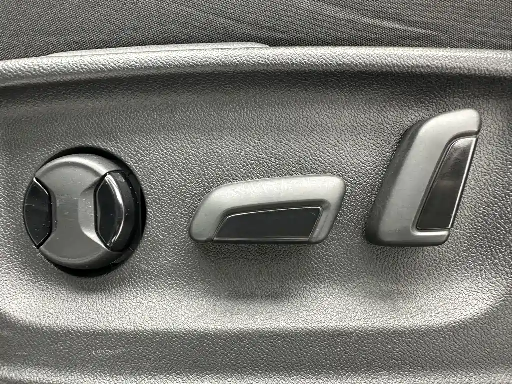 Karoq 2022 TSI280 Premium Edition купить на сайте DeffCars