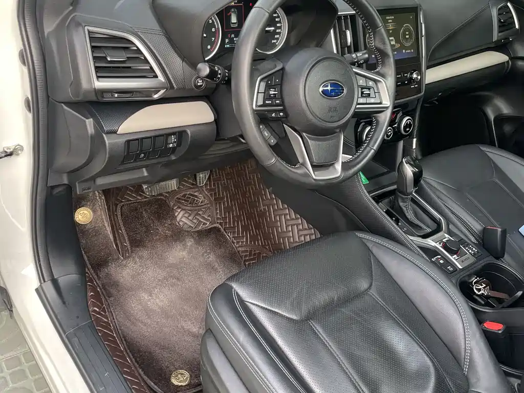Forester 2022 2.0i AWD Deluxe Edition EyeSight купить на сайте DeffCars