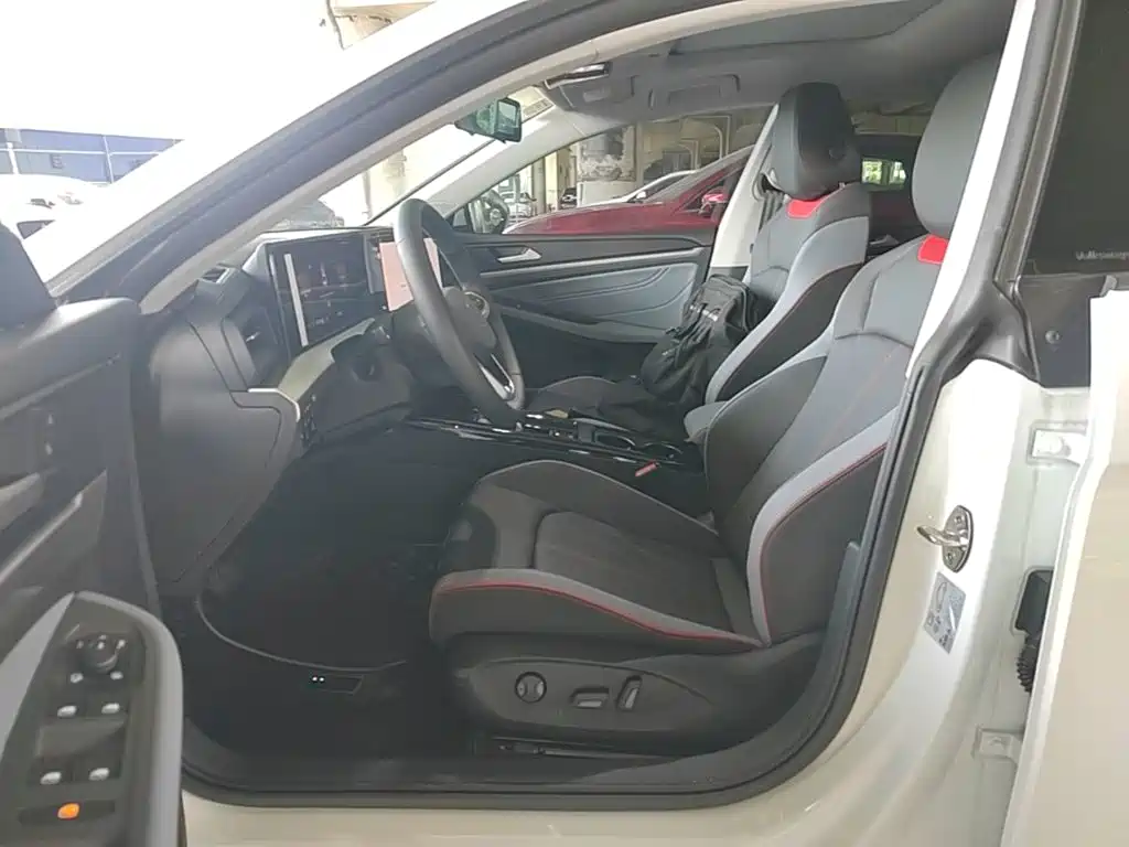 Lingdu 2024 Lingdu L 280TSI DSG spicy version купить на сайте DeffCars