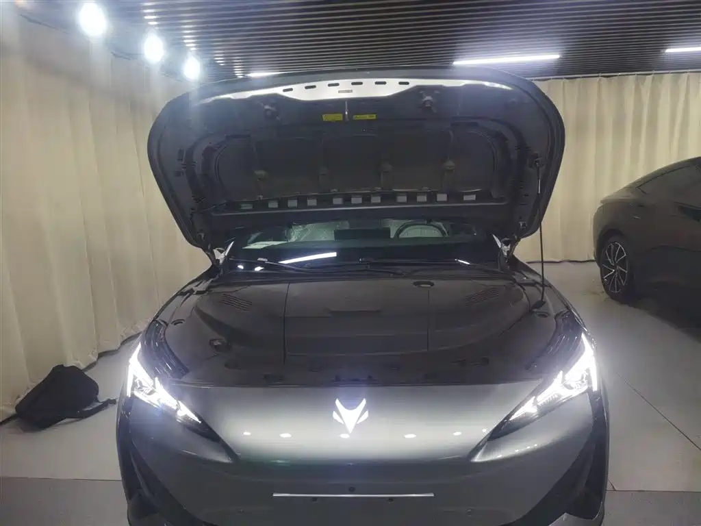 JiFox Alpha S5 2025 facelift 560PRO 185kW купить на сайте DeffCars