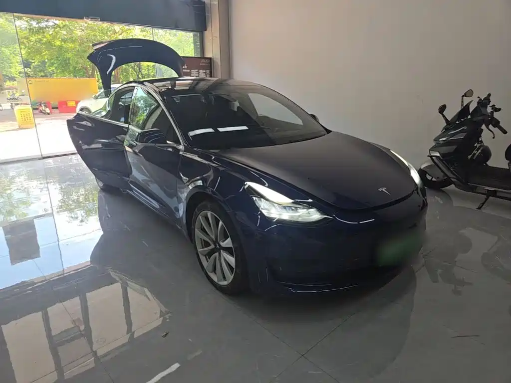 Model 3 2020 facelift long-range rear-wheel drive version купить на сайте DeffCars