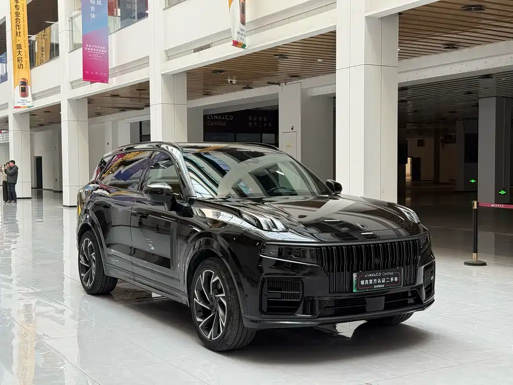 Lynk & Co 09 EM-P 2021 2.0T PHEV Halo six seats купить на сайте DeffCars