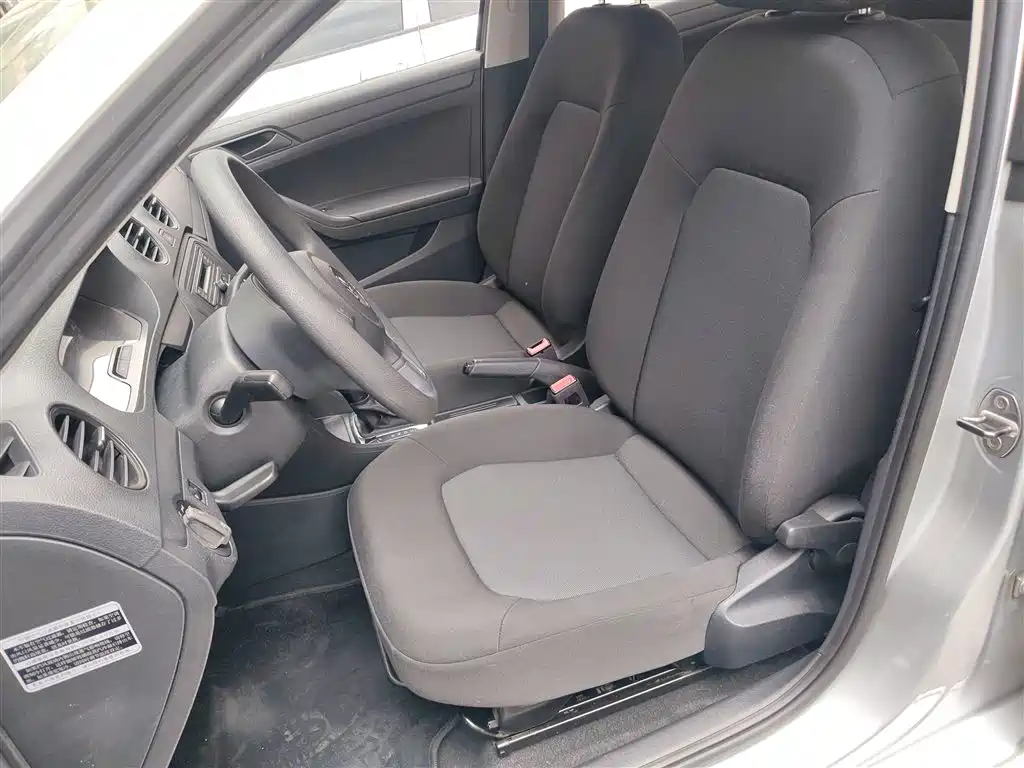 Jetta 2013 1.6L automatic fashion model купить на сайте DeffCars