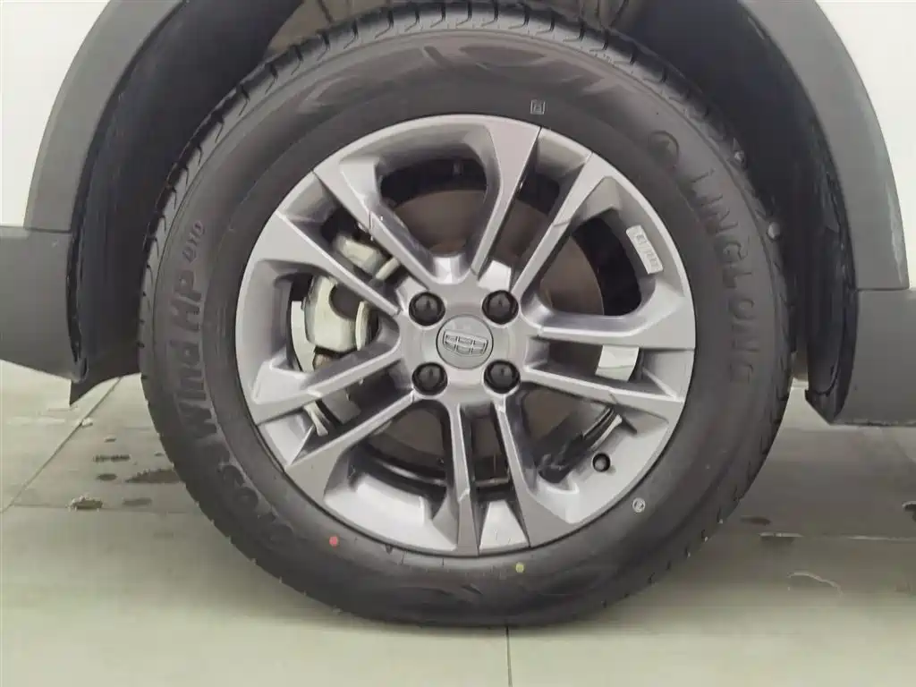 Vision X3 2020 1.5L Manual Elite купить на сайте DeffCars