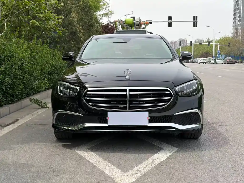 Mercedes-Benz E-Class 2021 E 260 L купить на сайте DeffCars