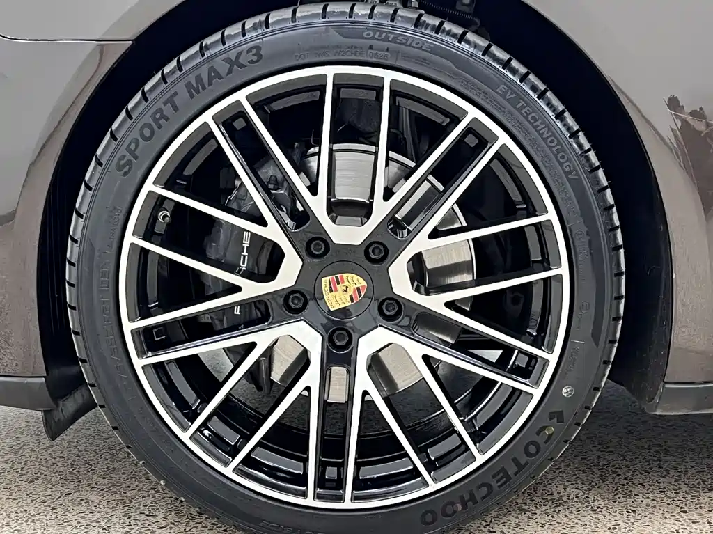 Panamera 2019 Panamera Executive Extended Edition 2.9T купить на сайте DeffCars