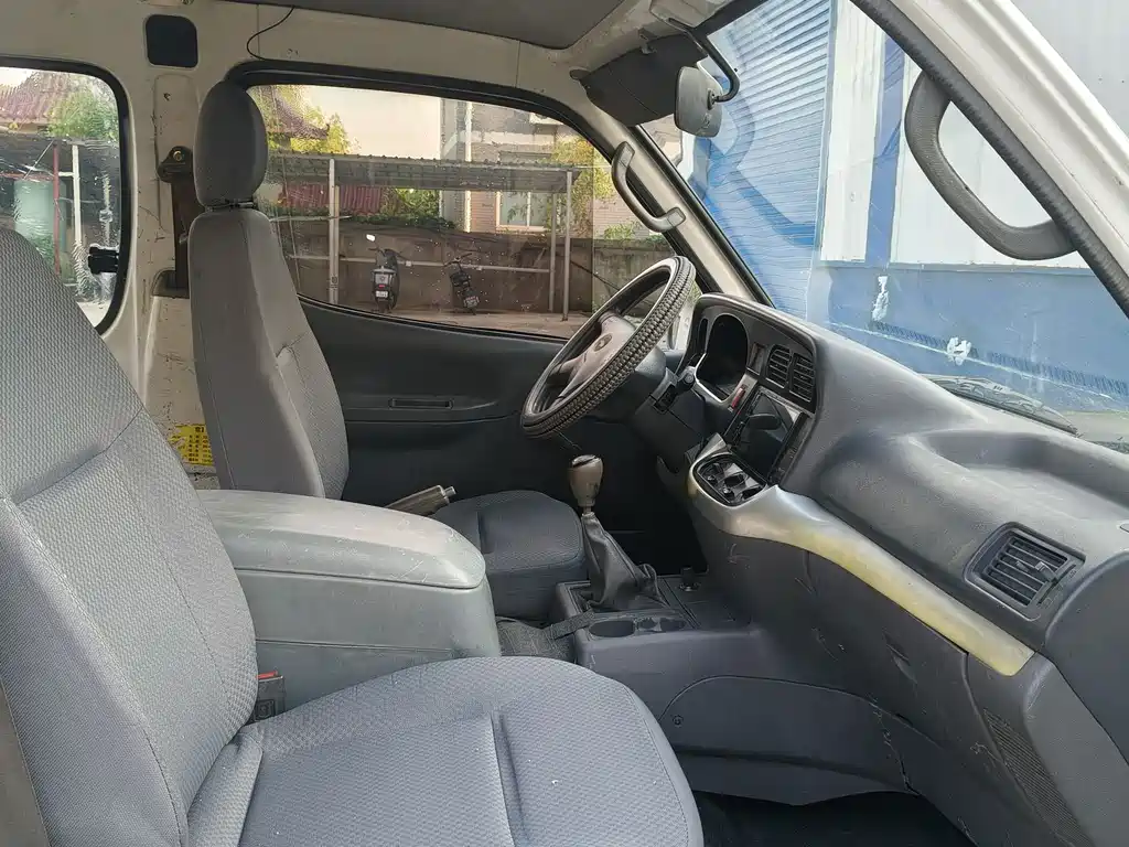 Jinbei Express 2018 2.0L Comfort V19 купить на сайте DeffCars