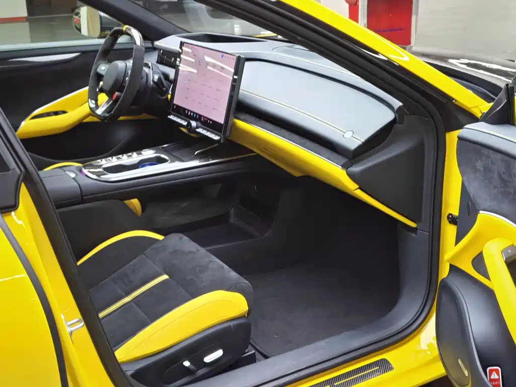 Xiaomi SU7 Ultra 2025 Ultra купить на сайте DeffCars