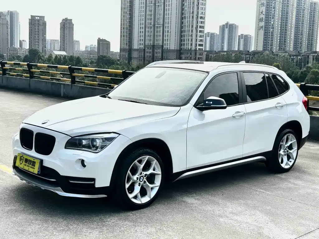 BMW X1 2014 xDrive20i Sports Design Package купить на сайте DeffCars