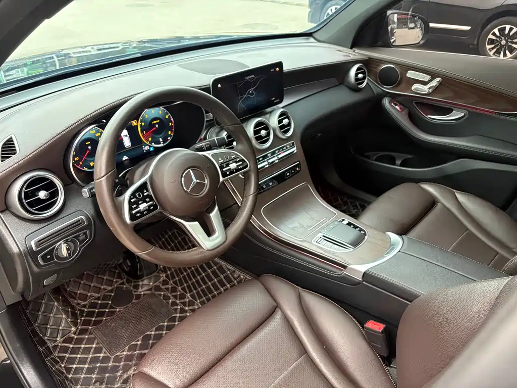 Mercedes-Benz GLC 2020 GLC 300 L 4MATIC Dynamic купить на сайте DeffCars