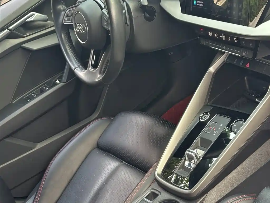 Audi A3 2022 Sportback 35 TFSI aggressive sports model купить на сайте DeffCars