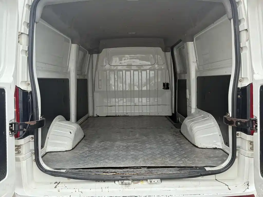 Yufeng EM26 2023 high-end version 41.86kWh CATL купить на сайте DeffCars
