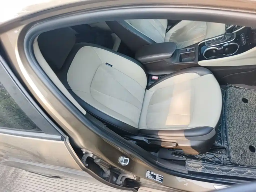 Weilang 2017 Sedan 15S Automatic Leading Type купить на сайте DeffCars