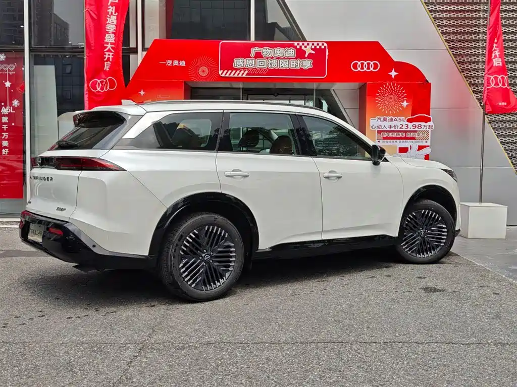 Tanlu 2024 380VC-TURBO four-wheel drive Zhizun Edition 6 seats купить на сайте DeffCars