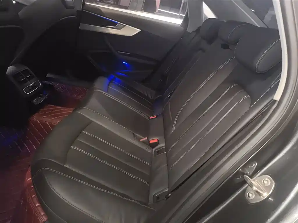 Audi A4L 2020 40 TFSI Fashionable and Dynamic купить на сайте DeffCars