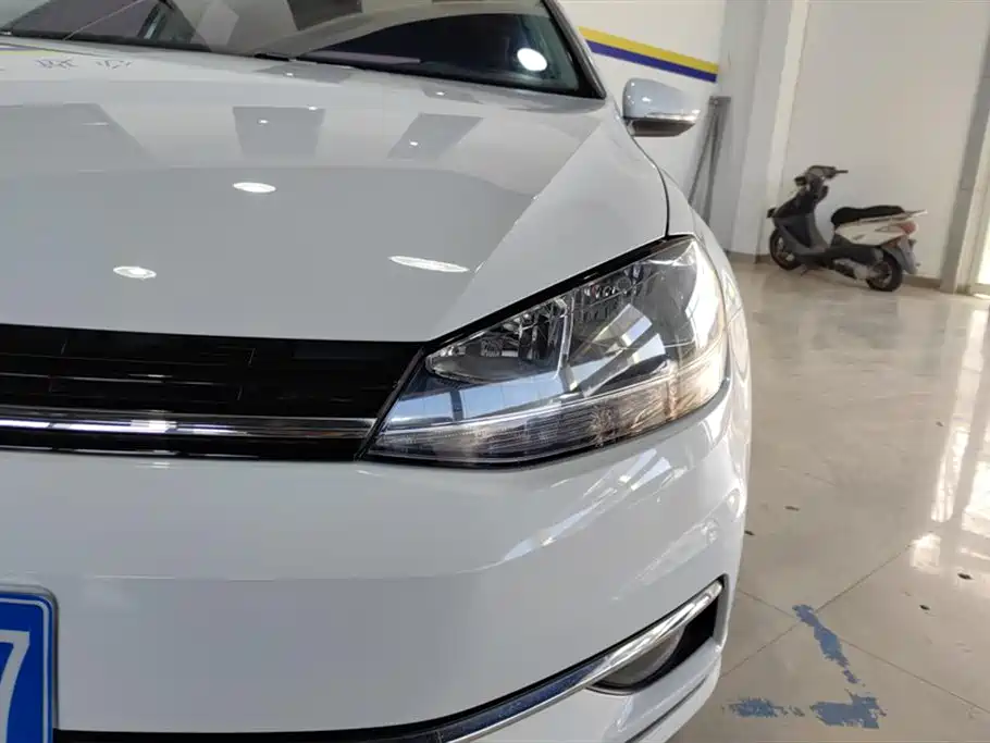 Golf 2020 280TSI DSG comfort model купить на сайте DeffCars