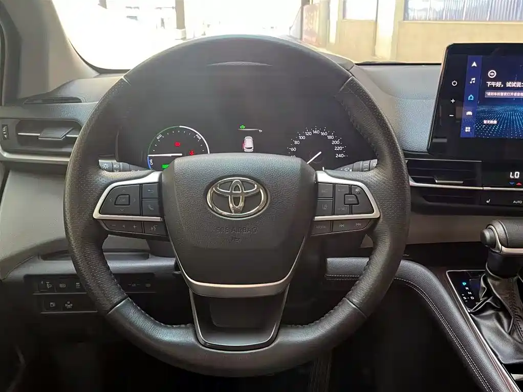 Grevia 2023 2.5L Hybrid Premium PLUS Edition купить на сайте DeffCars