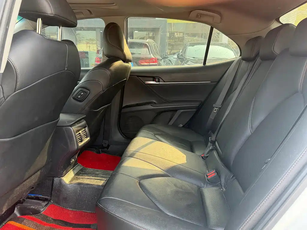 Camry 2019 facelift 2.0G Deluxe Edition купить на сайте DeffCars
