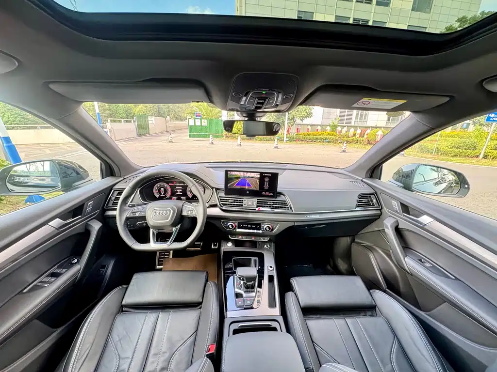Audi Q5L 2024 40 TFSI luxury and dynamic model купить на сайте DeffCars