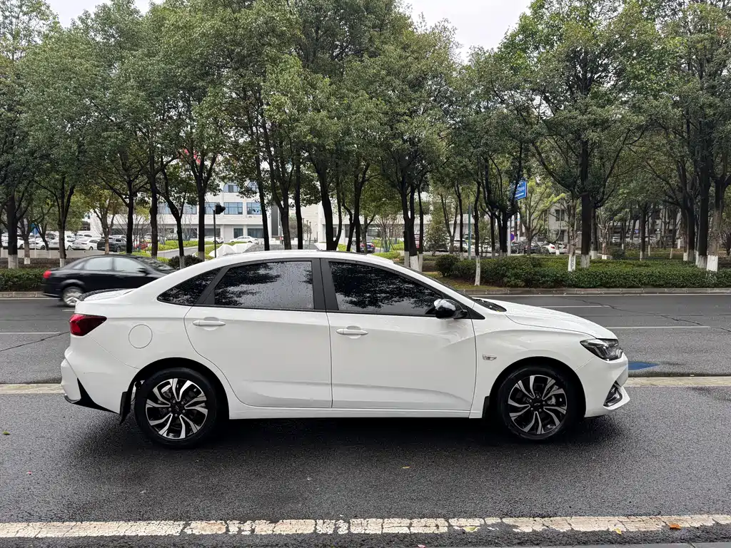 Cruze 2020 mild hybrid RS 330T automatic smooth version купить на сайте DeffCars