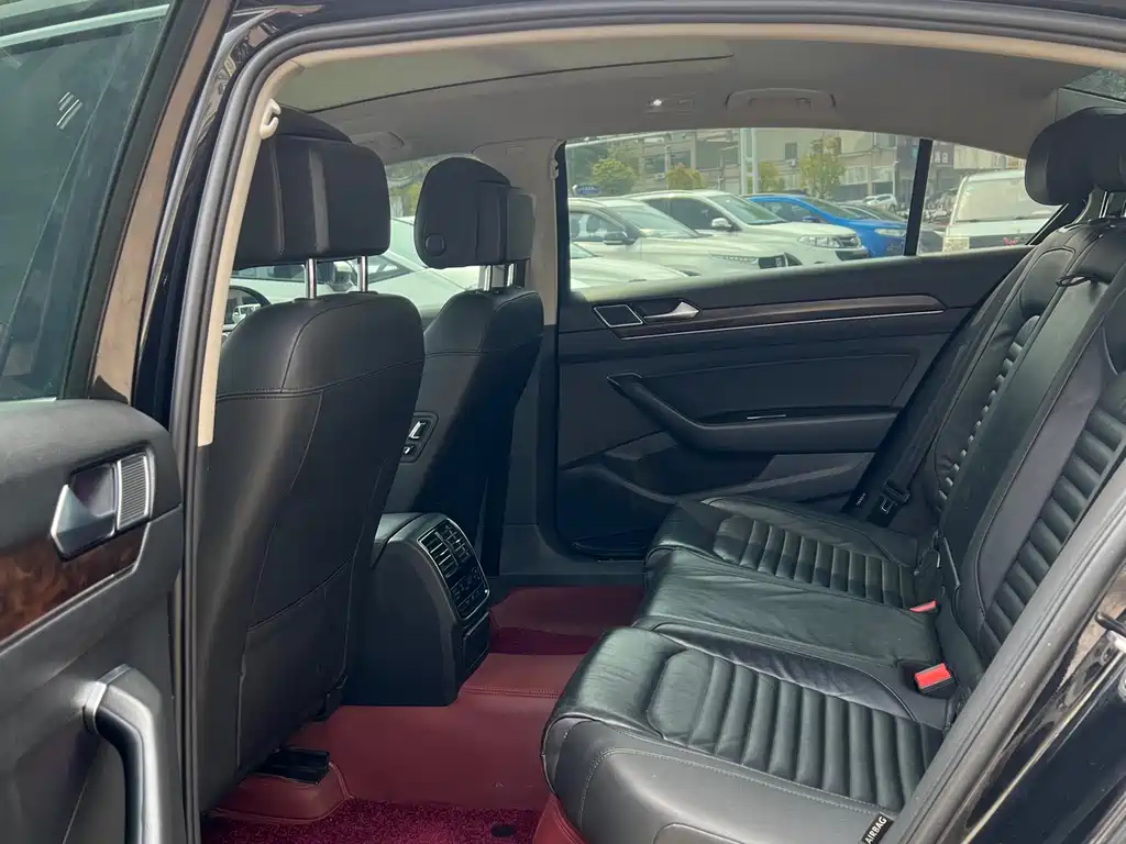 Magotan 2019 330TSI DSG luxury model National VI купить на сайте DeffCars