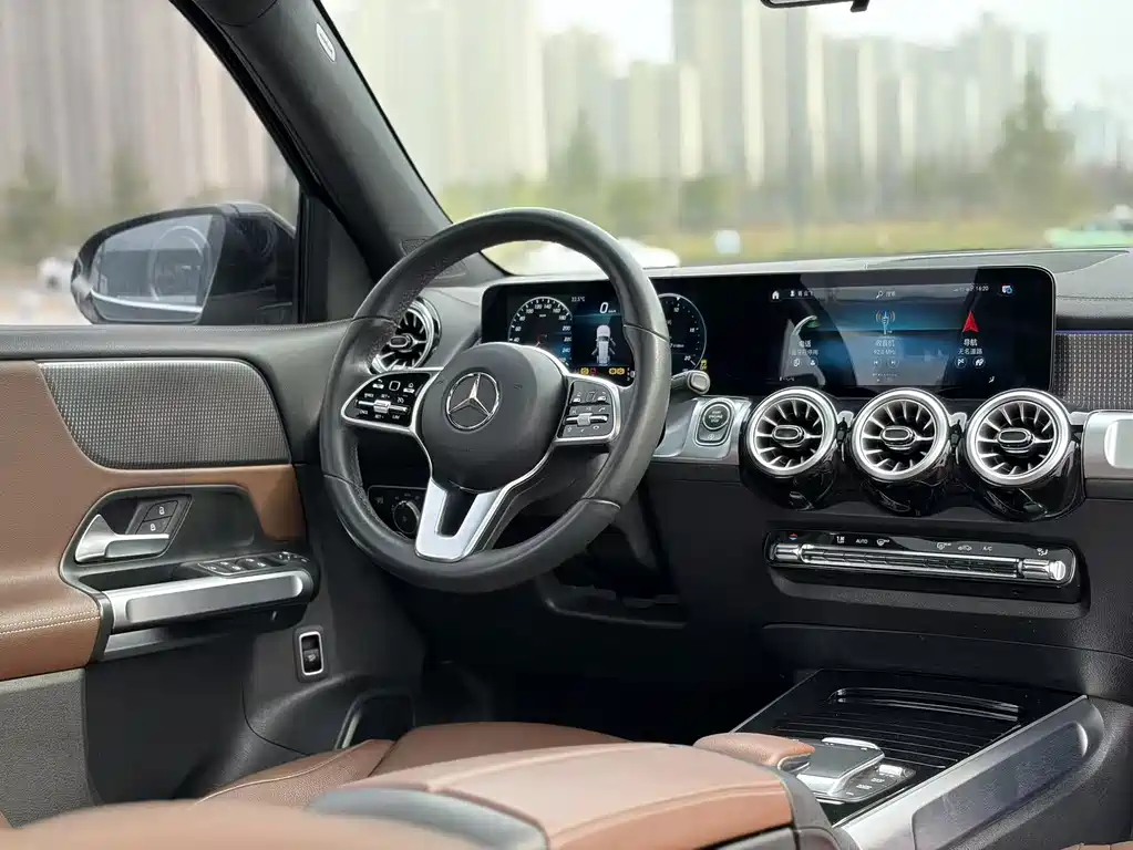 Mercedes-Benz GLB 2022 facelift GLB 200 dynamic купить на сайте DeffCars