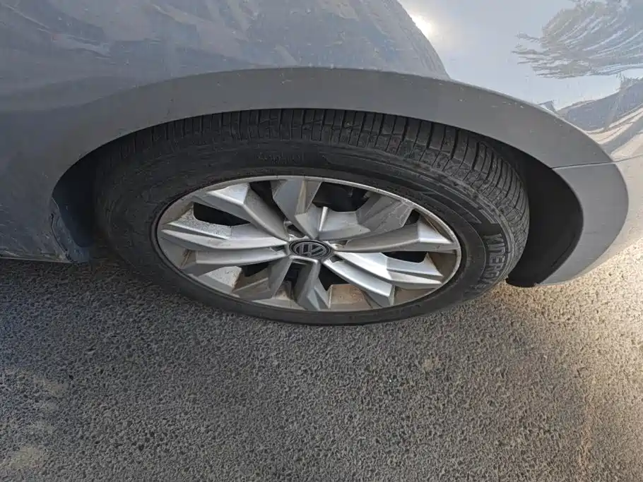 Magotan 2018 facelift 330TSI DSG luxury model купить на сайте DeffCars