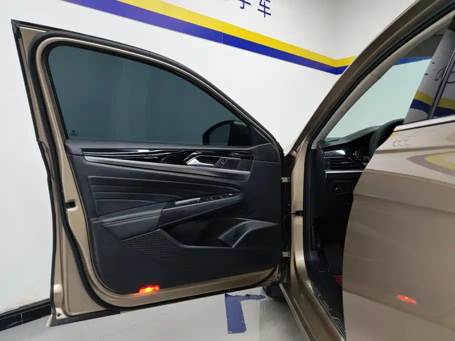 Passat 2022 330TSI Elite Edition купить на сайте DeffCars