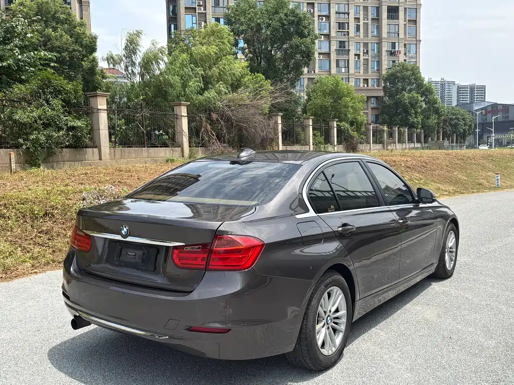 BMW 3 Series 2013 320Li Fashion Edition купить на сайте DeffCars